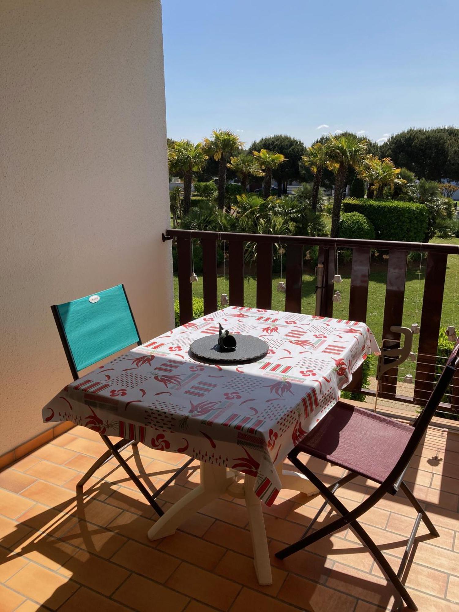 Appartement Location Vaux Sur Mer Plage A Partir De 4 Nuits Minimum Екстериор снимка